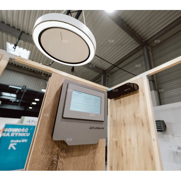 Obudowa metalowa z zasilaczem do panelu M-box