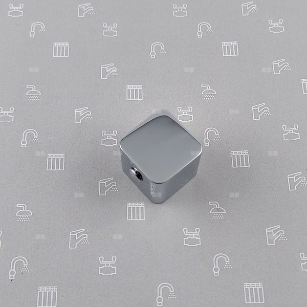 Uchwyt przełącznika natrysku do zestawu podtynkowego MOKAIT CHROM